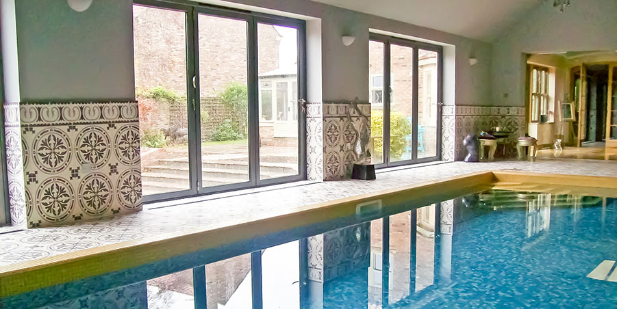 Take a dip in the calming waters of Foxton Lodge Pool House. 